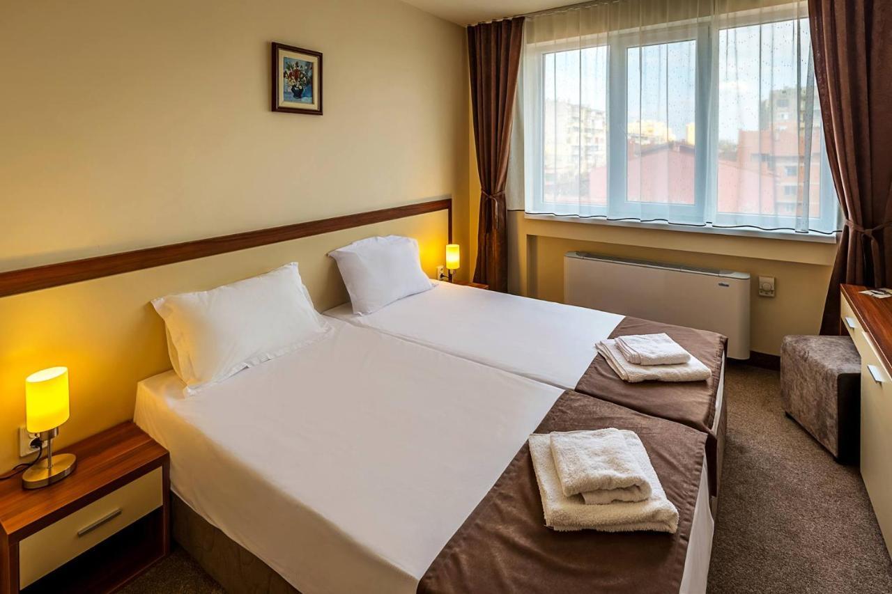 Family Hotel Bulgaria Kharmanli 外观 照片